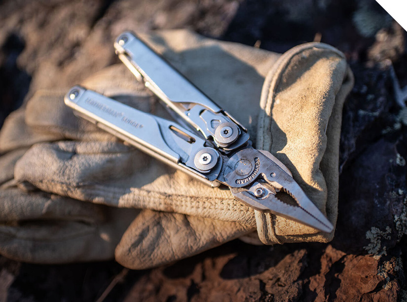 Knives & Multi-Tools